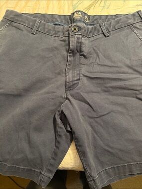 Izod Men’s Slate Blue Cotton Chino Shorts